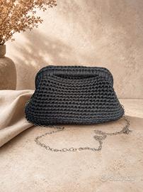 clutch bag in fettuccia 