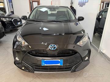 Toyota Yaris 2023 1.5 Hybrid 5 porte Business