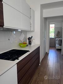 Appartamento su due livelli vista mare Albenga