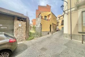 Rif.GL276| area edificabile biancavilla