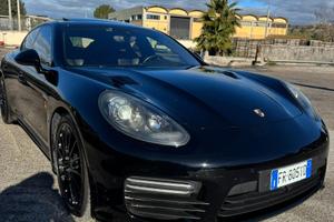Porsche Panamera GTS 4.8