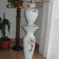 Lume colonna in porcellana, come nuovo.