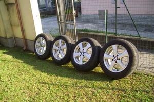 GOMME INVERNALI CON CERCHI LEGA  205/60 raggio 16