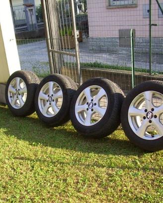 GOMME INVERNALI CON CERCHI LEGA  205/60 raggio 16
