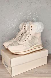 Scarpa sportiva Taglia 41