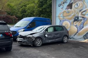 Volkswagen Golf 6 2.0 TDI sinistrata