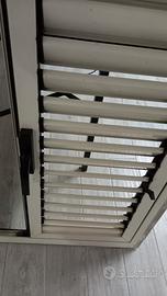 infissi esterni in alluminio senza vetro