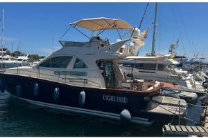 Barca a motore Portofino 47