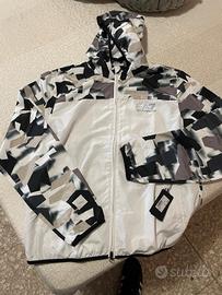 giubbino a vento Emporio Armani uomo 