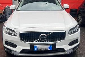 VOLVO V90 CROSS COUNTRY D4 AWD GEARTRONIC