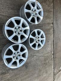 Cerchi in lega da 16 originale alfa romeo