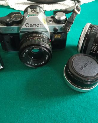 Canon AE-1 + obiettivi e flash