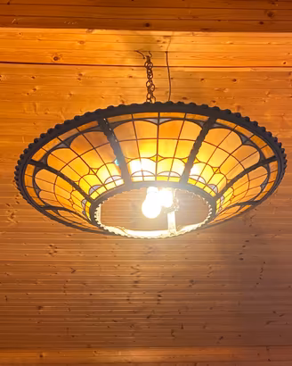 Antico Lampadario a Sospensione in Ferro e Vetro