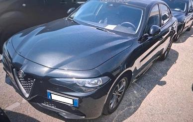 Alfa Romeo Giulia 2.2 Turbodiesel 180 CV Super