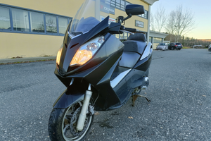 Scooter Peugeot Satelis 500