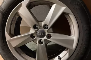 Cerchi e gomme audi Q2
