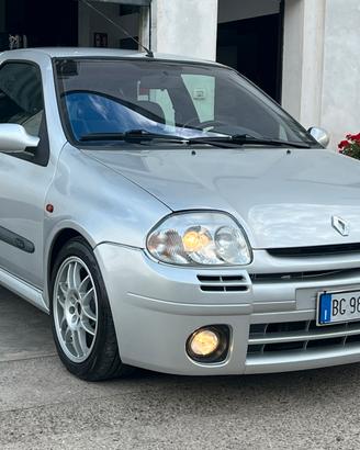 Reanult clio 2000 16v Sport