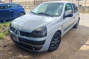 Renault Clio 1.2 Benzina (leggere descrizione)