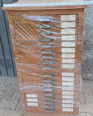 Cassettiera porta caratteri da stampa