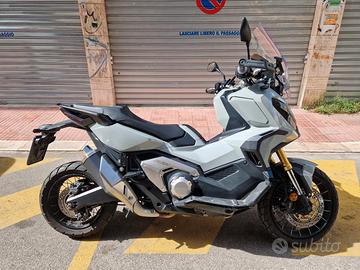 Honda X-ADV 750 2021