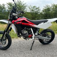 Husqvarna sm 125