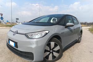 ID.3 Pure Performance 45Kwh solo 11.900km