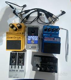 Pedali chitarra e amplificatori cuffie