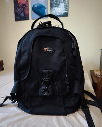 Lowepro mini trakker