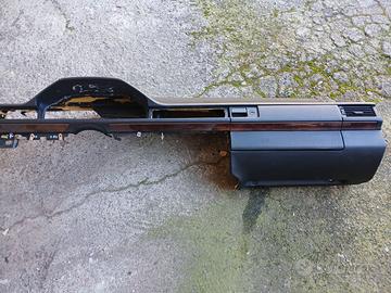 Mercedes W124 cruscotto e mobiletto tunnel