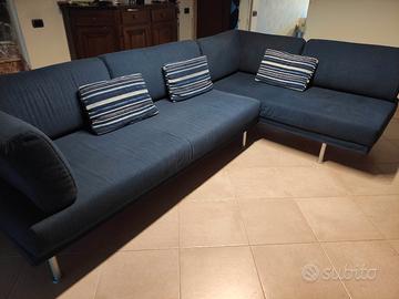 divano 5/6 posti angolare