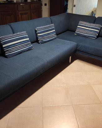 divano 5/6 posti angolare