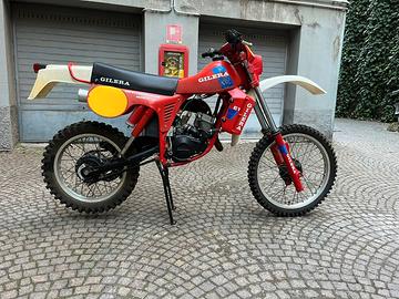 Gilera enduro 125 E1