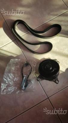 Kit pompa acqua + cinghia servizi per c1, 107 aygo