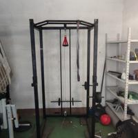 squat rack palestra +carrucola lat machine 