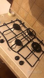 Piano cottura HOT POINT ARISTON