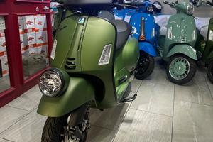 Vespa GTV 300 310 new 2026 pronta consegna