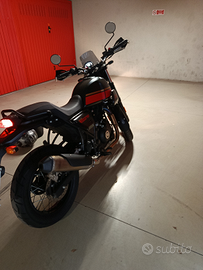 Royal Enfield Scram 411