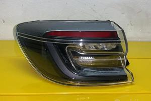 Fanale posteriore sx full led renault clio 2025