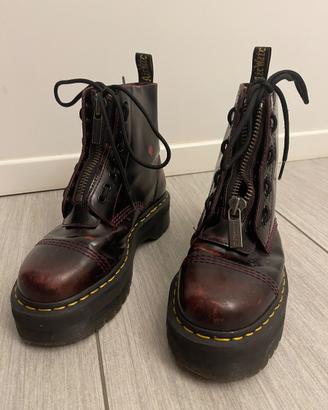 STIVALE SINCLAIR DR MARTENS CHERRY RED, come nuovi