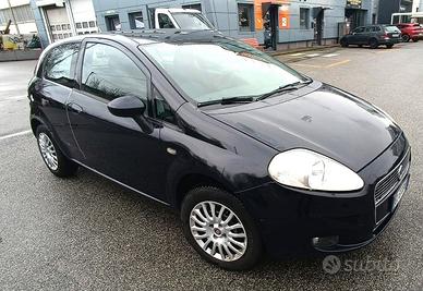 FIAT GRANDE PUNTO ANNO 2011 1.4 EASY POWER GPL