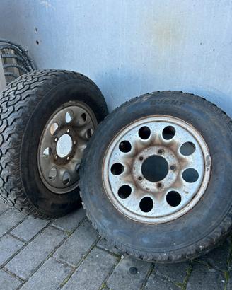 GOMME E CERCHI SUZUKI JIMNY