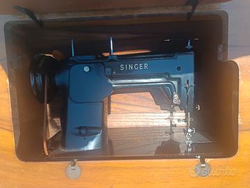 macchina singer con mobiletto antico 