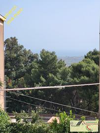 Vista mare ristrutturato mq 70 con cantina