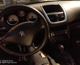 Peugeot 207 - 2009