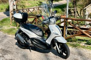 Scooter  Beverly 350 ST