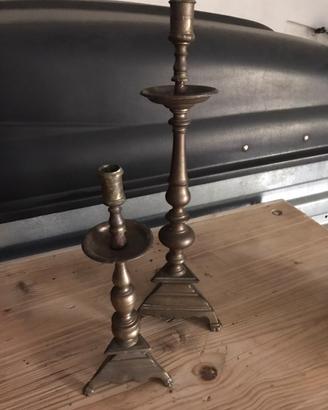 Candelabri in ottone massiccio.