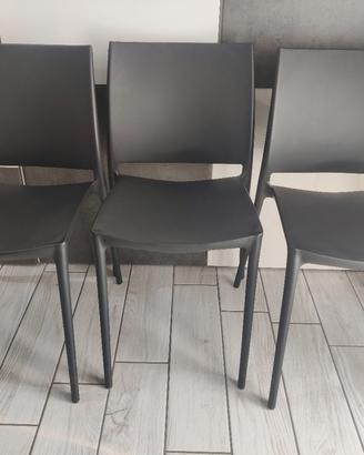 Sedie da interno in polipropilene nere 
