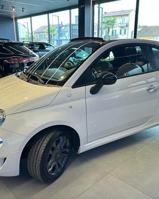 FIAT 500C 1.0 Hybrid Hey Google