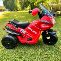 Moto a batteria PegPerego Ducati
