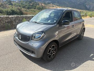 Smart fourfour 0.9 90cv prime